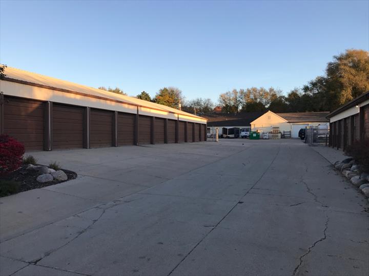 Elkhorn Storage Elkhorn, NE